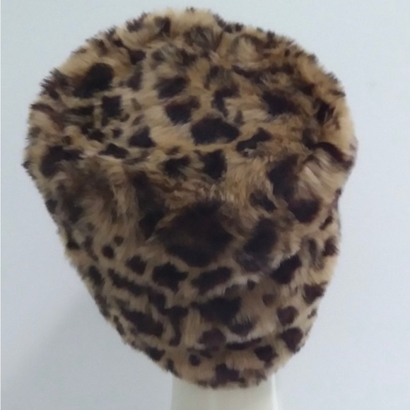 Nine West Leopard Faux Fur Bucket Hat-NWT - Picture 4 of 7